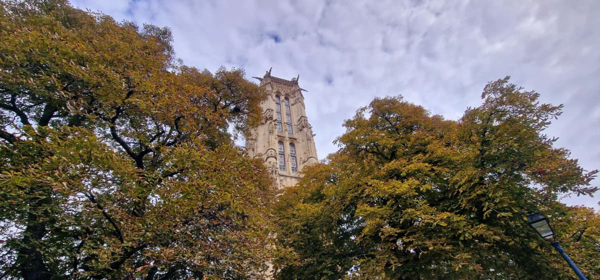 2.5 hour private walking tour of the Marais district